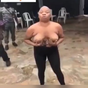 LEAK VIDEO: Lady Gets High And Undress In An Event
