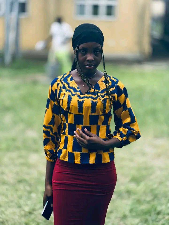 100 Level Innocent Looking Naija Student Nude Photo Leaked
