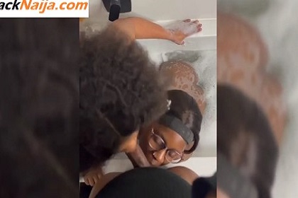 VIDEO: 2 classic Johannesburg girls working on my dick