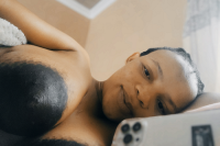 PHOTOS: Mzansi girl leaked her big breast pics