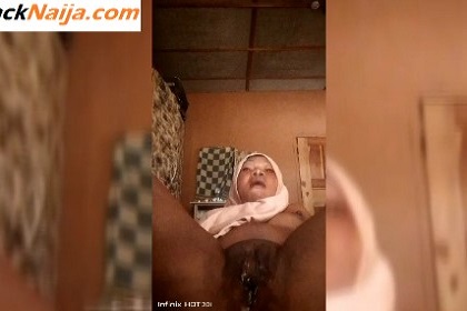 VIDEO: Hausa woman Aisha Yahaya in need of fuck