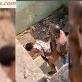 VIDEO: Street food seller madam caught chopping dick